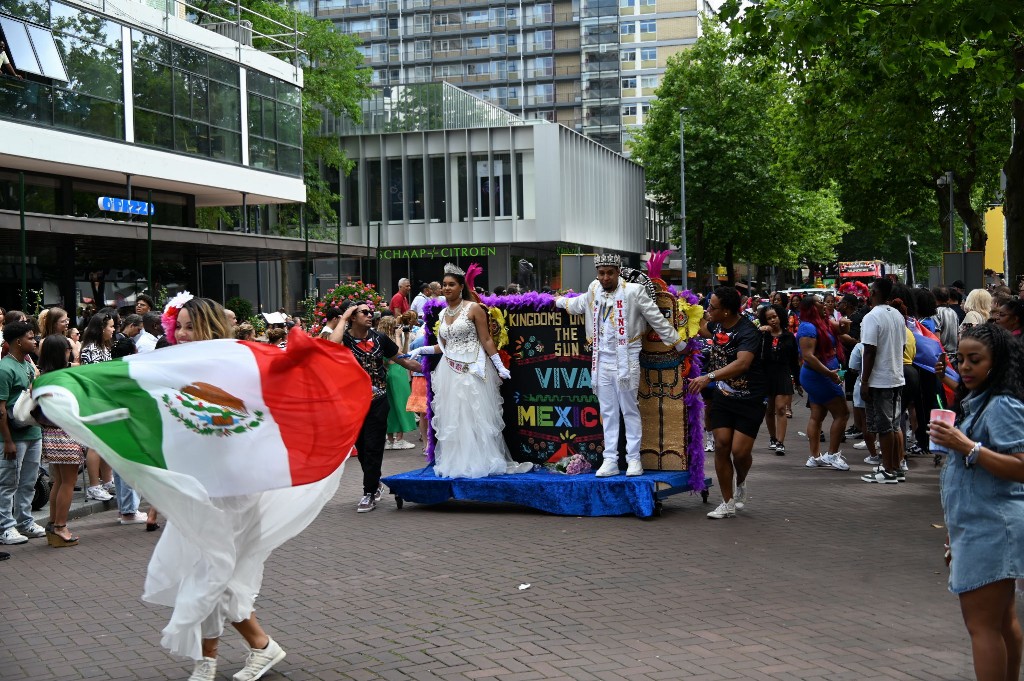 ../Images/Zomercarnaval 2024 625.jpg